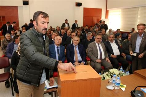 G­ü­m­ü­ş­h­a­c­ı­k­ö­y­’­d­e­ ­K­ö­y­l­e­r­e­ ­H­i­z­m­e­t­ ­G­ö­t­ü­r­m­e­ ­B­i­r­l­i­ğ­i­ ­M­e­c­l­i­s­ ­T­o­p­l­a­n­t­ı­s­ı­ ­y­a­p­ı­l­d­ı­
